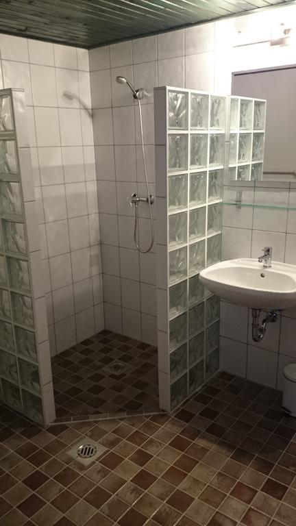 Hullam Apartman Balatonlelle Værelse billede