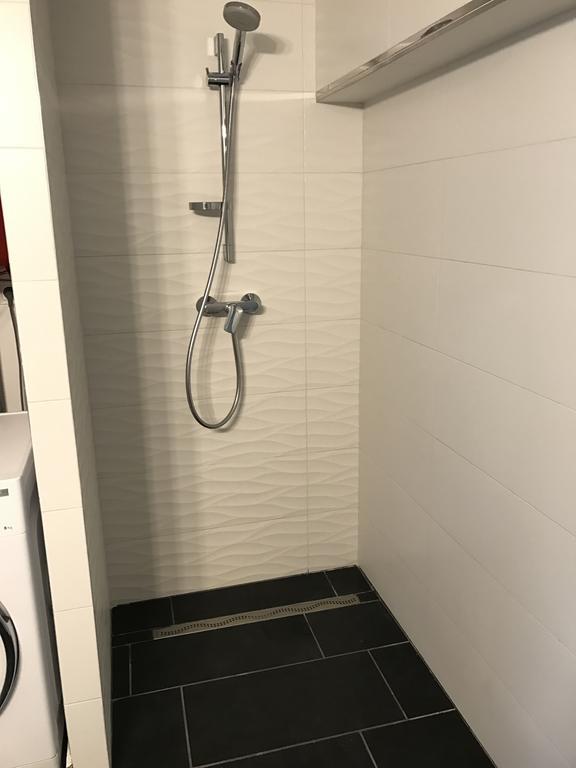 Hullam Apartman Balatonlelle Eksteriør billede