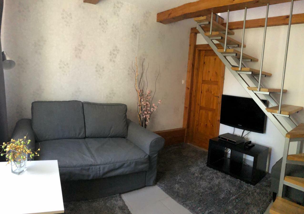 Hullam Apartman Balatonlelle Eksteriør billede